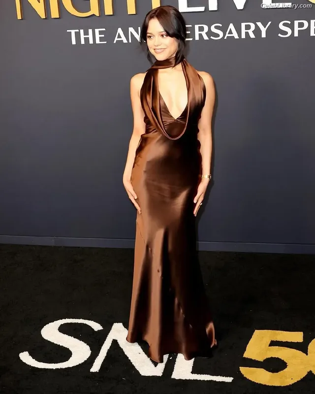 Jenna Ortega photo 24 of 5476