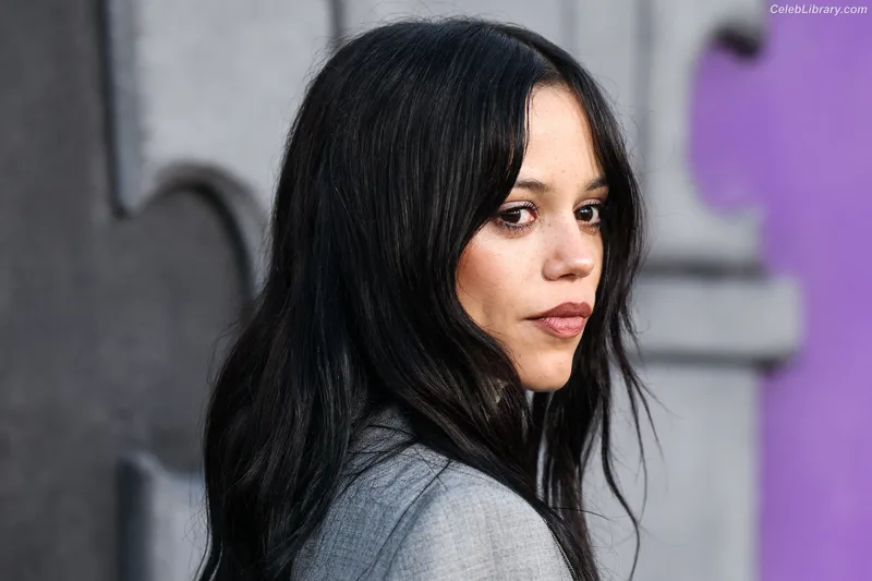 Jenna Ortega photo 20 of 5476