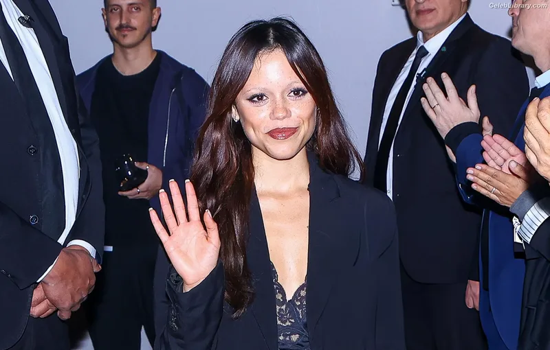 Jenna Ortega photo 14 of 5476