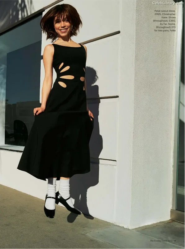 Jenna Ortega photo 21 of 5476