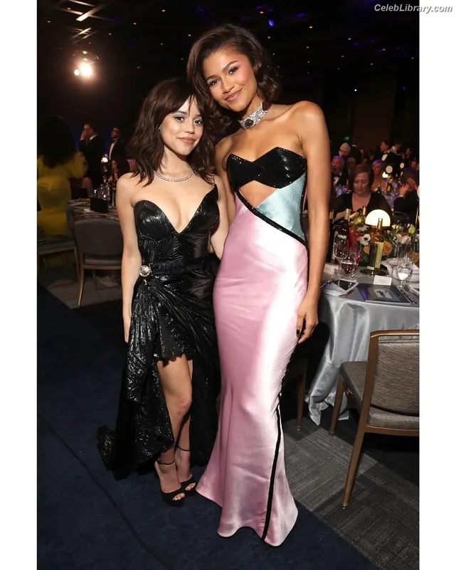 Jenna Ortega photo 17 of 5476