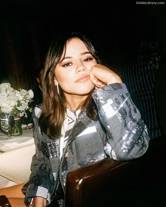 Jenna Ortega photo 22 of 5476