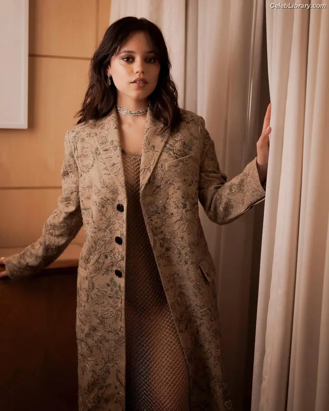 Jenna Ortega photo 11 of 5476
