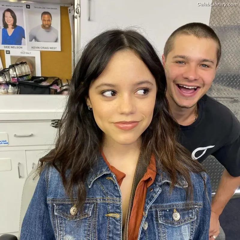 Jenna Ortega photo 18 of 5476