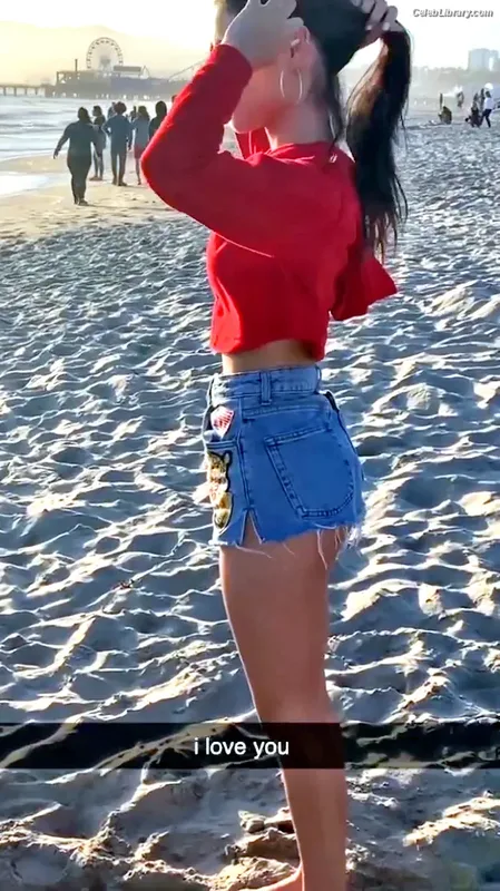 Jenna Ortega photo 23 of 5476