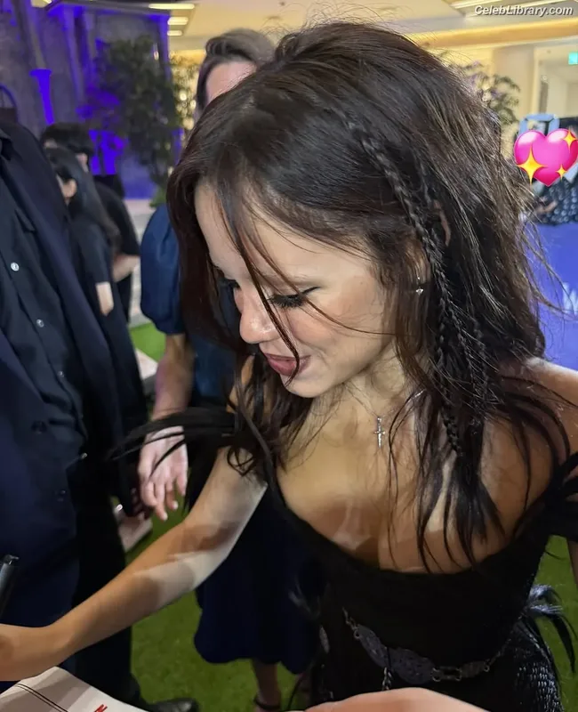 Jenna Ortega photo 21 of 5476