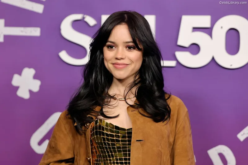 Jenna Ortega photo 16 of 5476