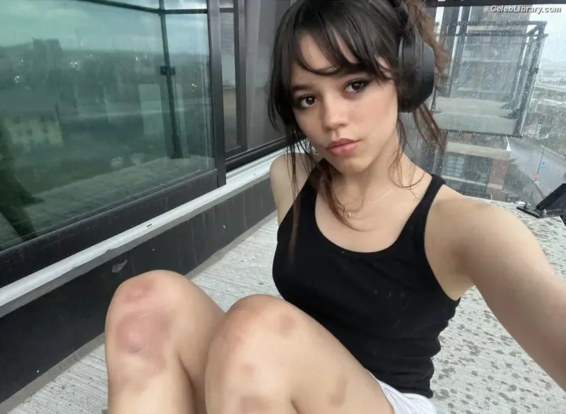 Jenna Ortega photo 20 of 5476