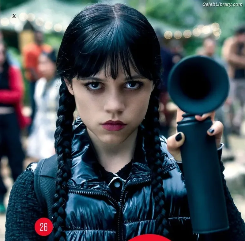 Jenna Ortega photo 6 of 5476