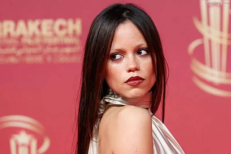 Jenna Ortega photo 17 of 5476