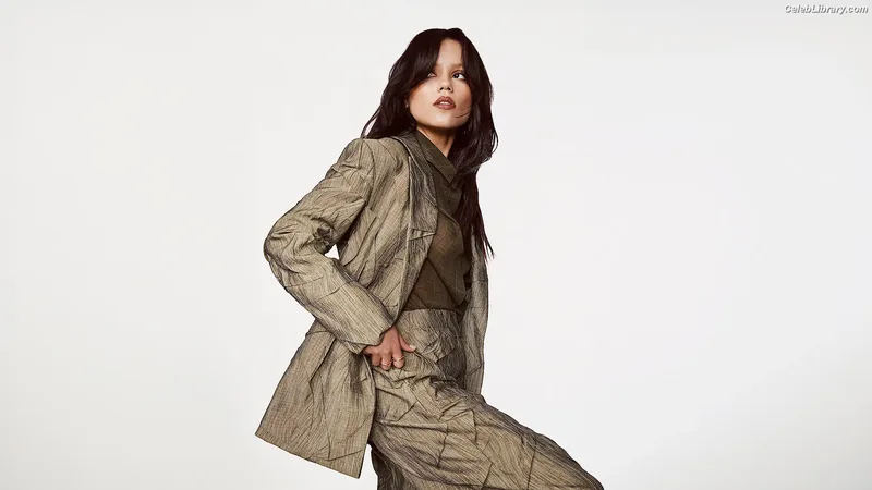 Jenna Ortega photo 9 of 5476