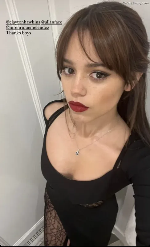 Jenna Ortega photo 9 of 5476