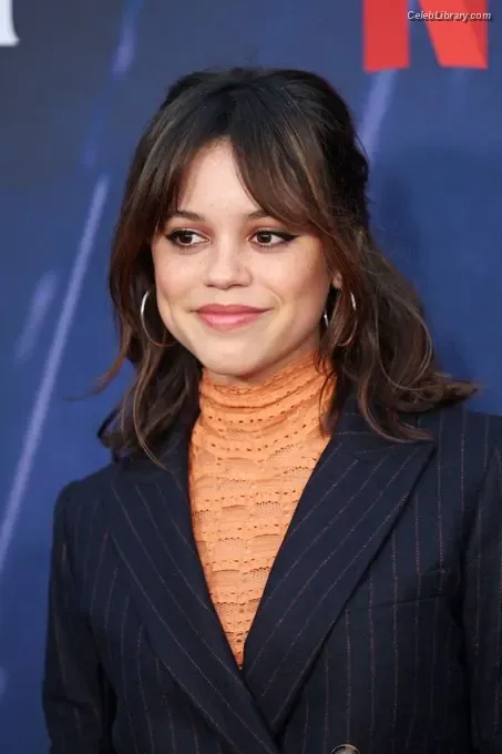 Jenna Ortega photo 18 of 5476