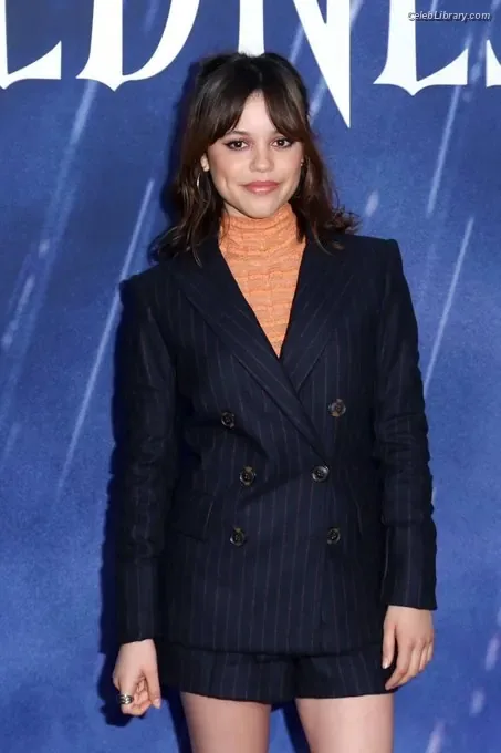 Jenna Ortega photo 19 of 5476