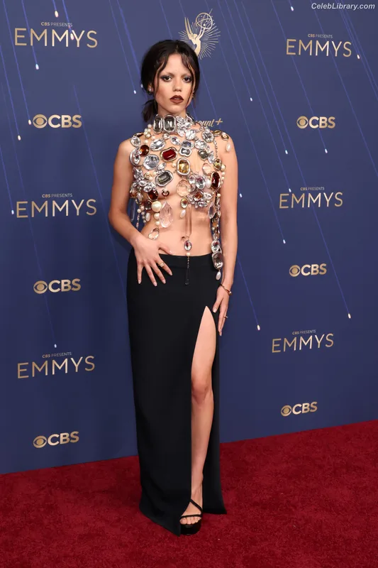 Jenna Ortega photo 14 of 5476