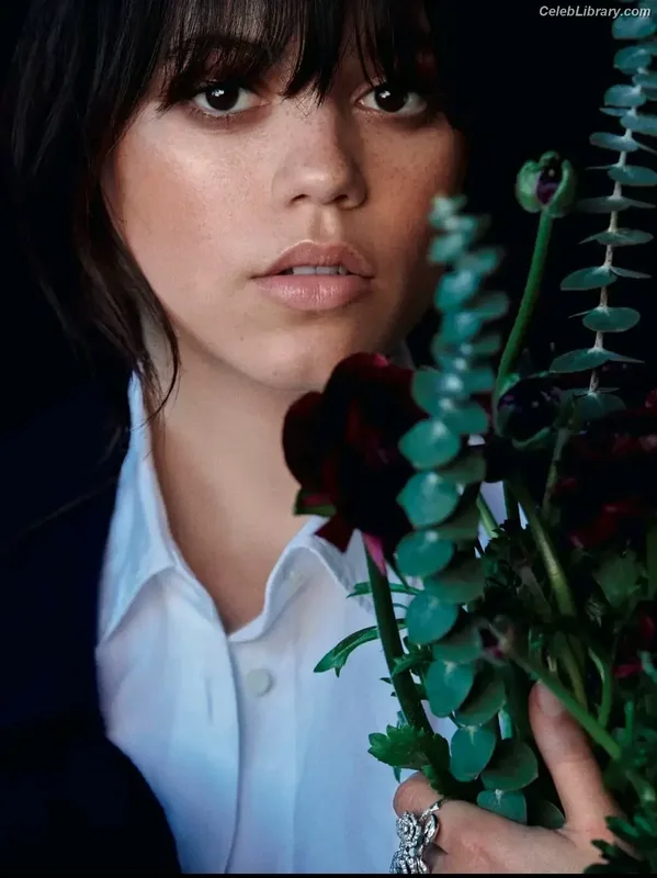 Jenna Ortega photo 18 of 5476