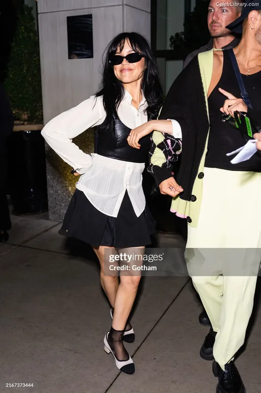 Jenna Ortega photo 19 of 5476