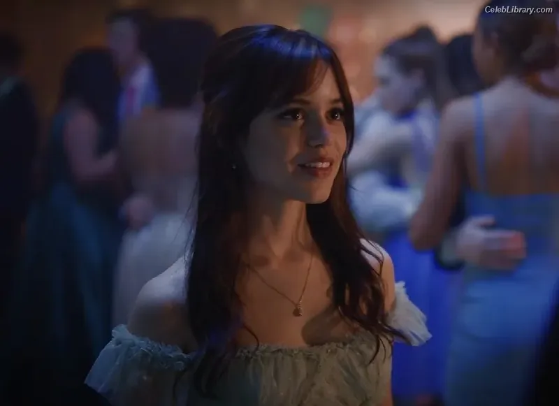 Jenna Ortega photo 23 of 5476