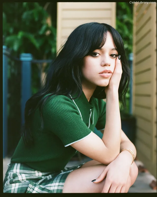 Jenna Ortega photo 11 of 5476