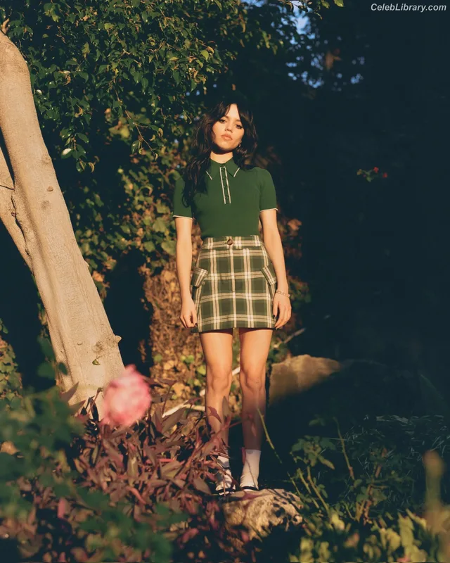 Jenna Ortega photo 24 of 5476