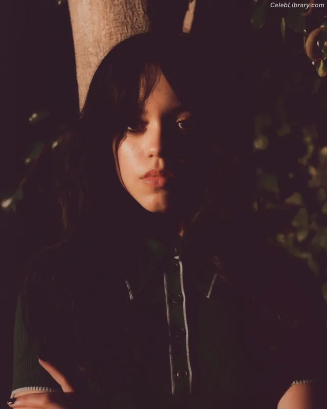 Jenna Ortega photo 14 of 5476