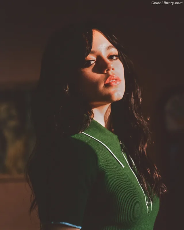 Jenna Ortega photo 15 of 5476
