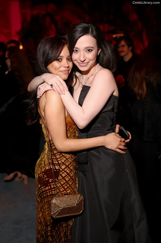 Jenna Ortega photo 14 of 5476