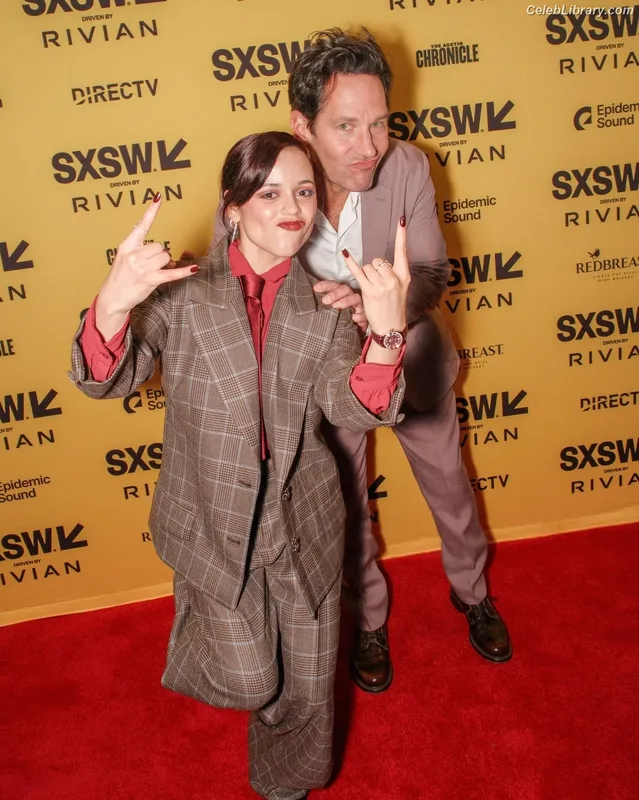 Jenna Ortega photo 13 of 5476