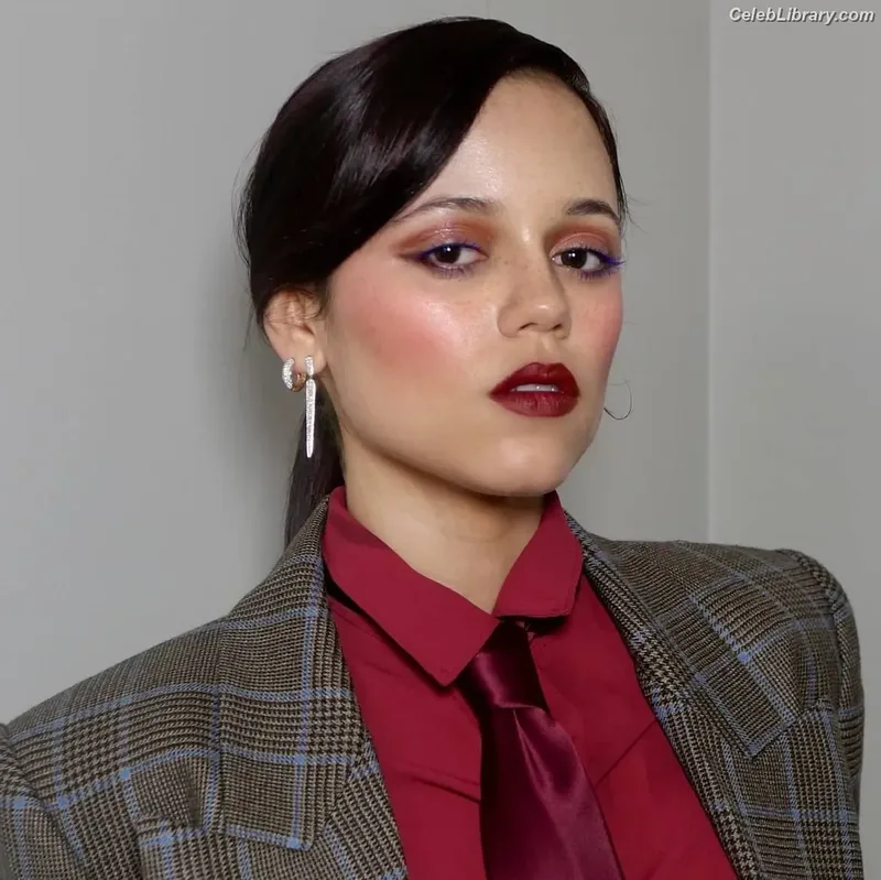 Jenna Ortega photo 24 of 5476