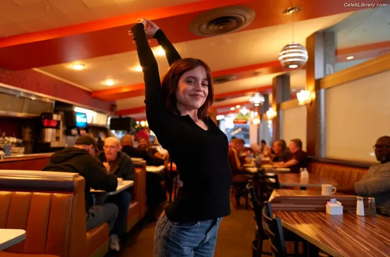 Jenna Ortega photo 20 of 5476