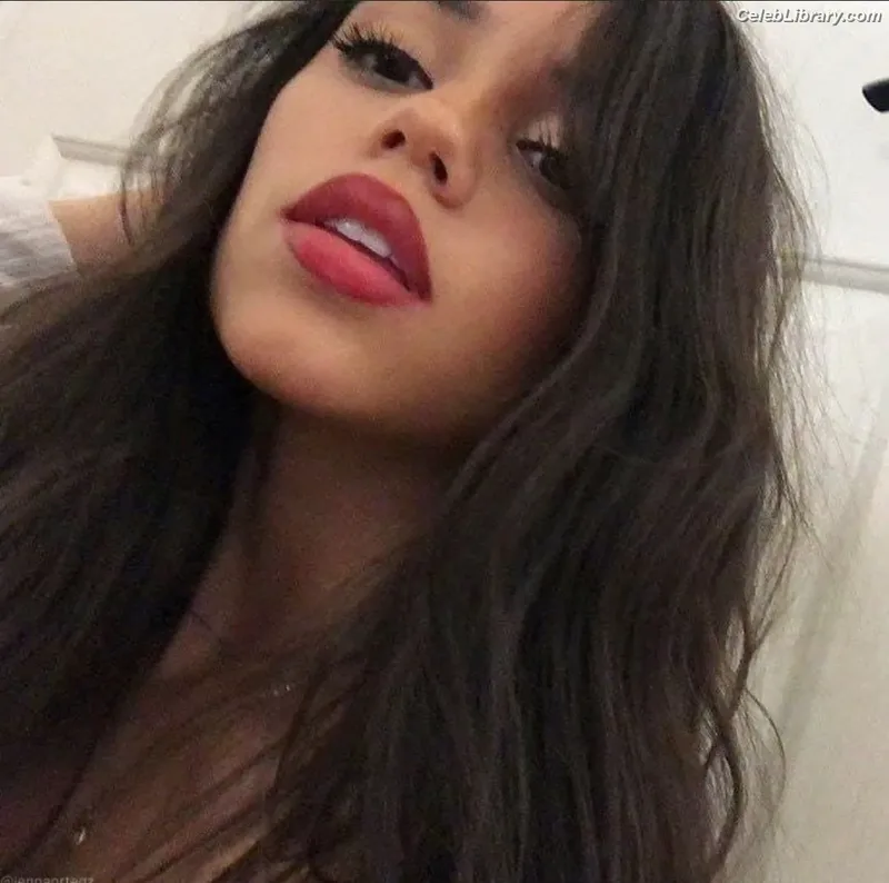 Jenna Ortega photo 22 of 5476