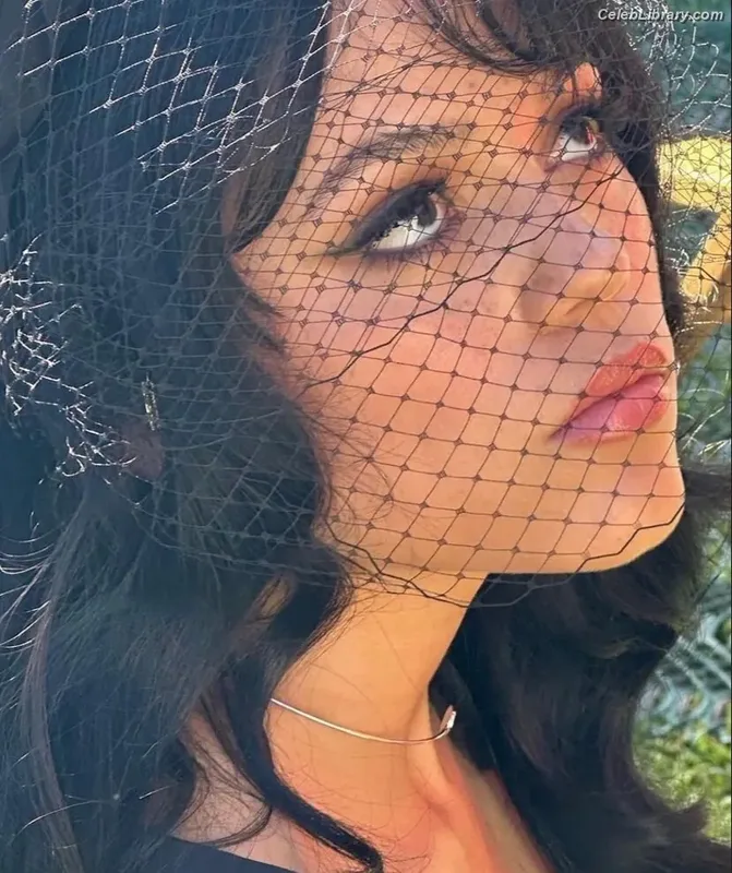 Jenna Ortega photo 11 of 5476