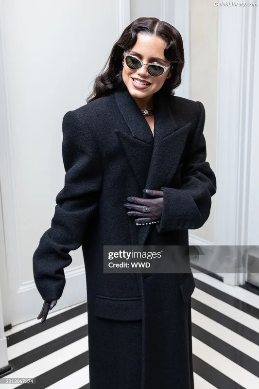 Jenna Ortega photo 24 of 5476