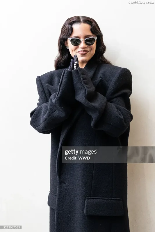 Jenna Ortega photo 3 of 5476