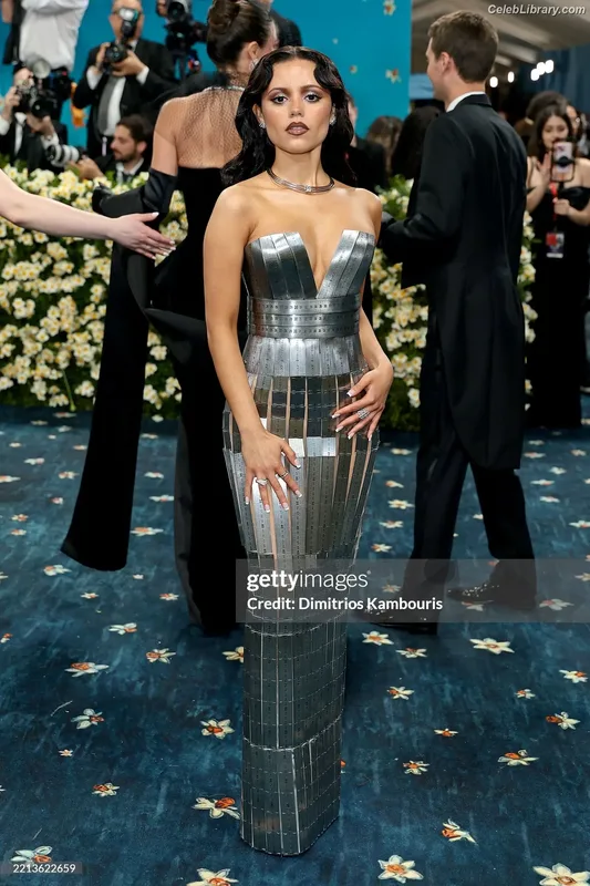 Jenna Ortega photo 19 of 5476
