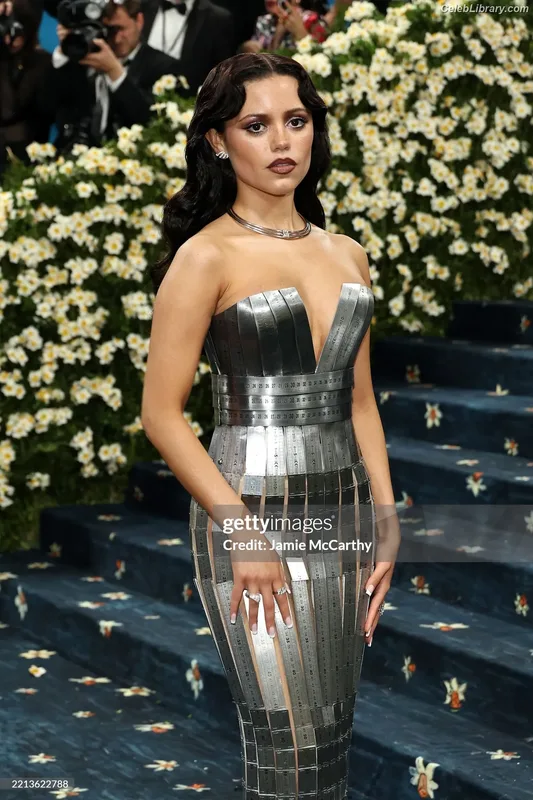 Jenna Ortega photo 24 of 5476