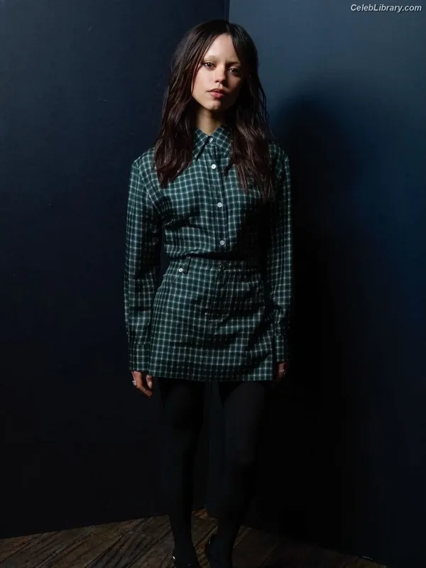 Jenna Ortega photo 14 of 5476