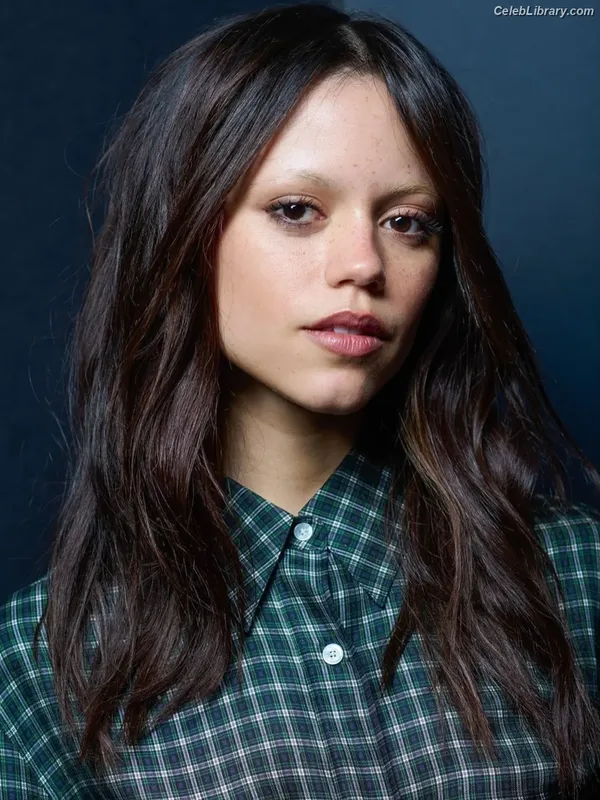 Jenna Ortega photo 20 of 5476