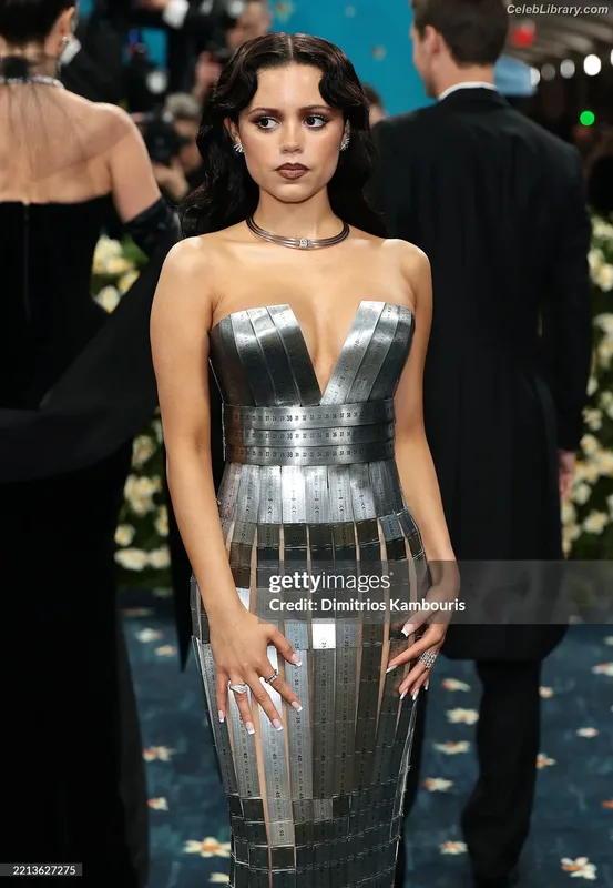 Jenna Ortega photo 6 of 5476