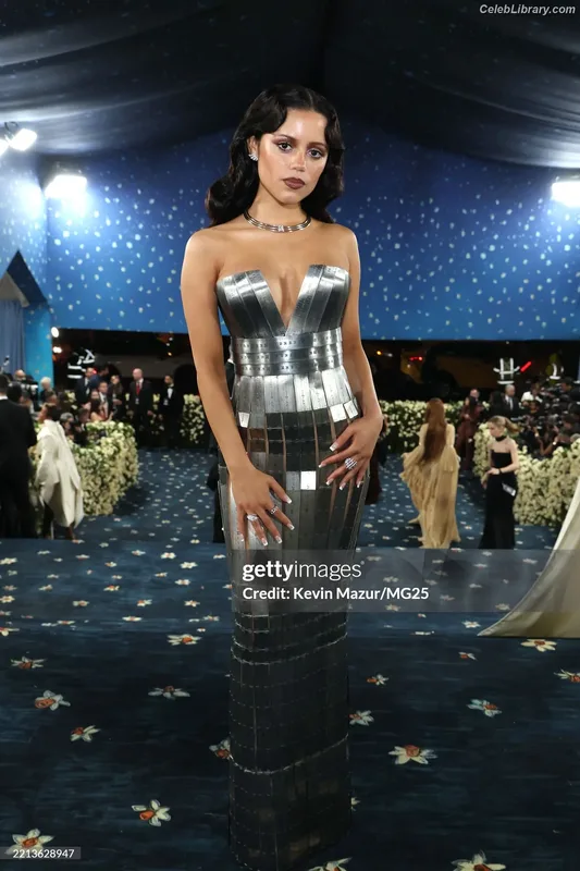 Jenna Ortega photo 11 of 5476