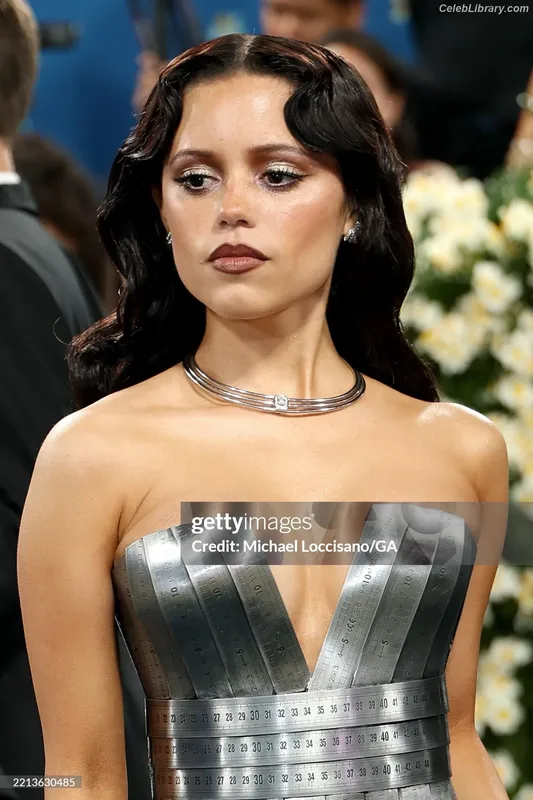 Jenna Ortega photo 17 of 5476