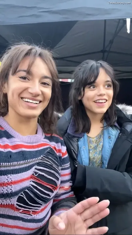Jenna Ortega photo 3 of 5476