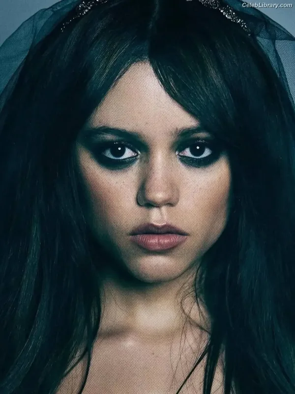 Jenna Ortega photo 11 of 5476