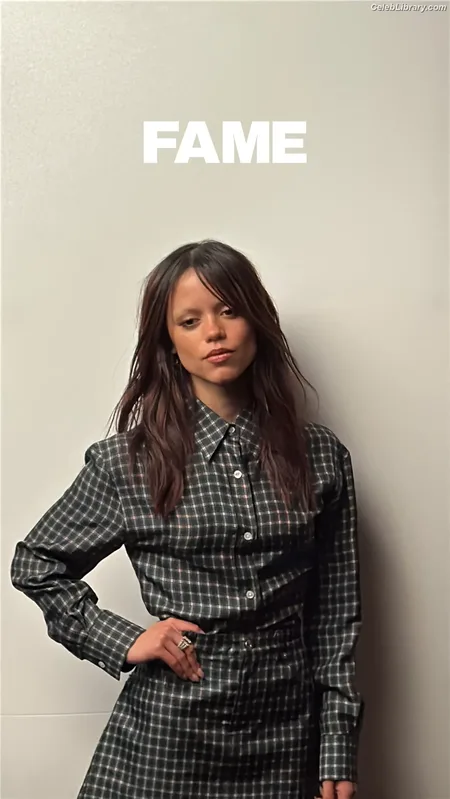 Jenna Ortega photo 4 of 5476
