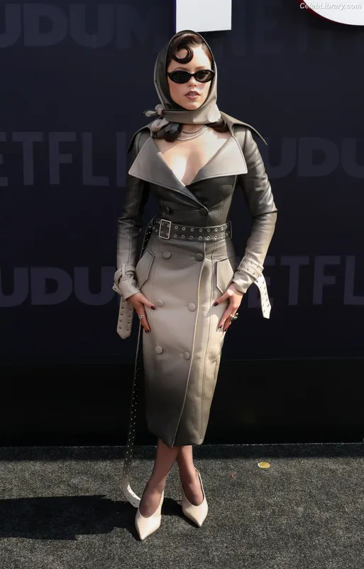 Jenna Ortega photo 17 of 5476