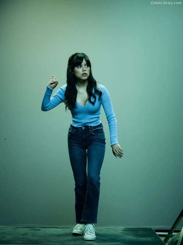 Jenna Ortega photo 3 of 5476