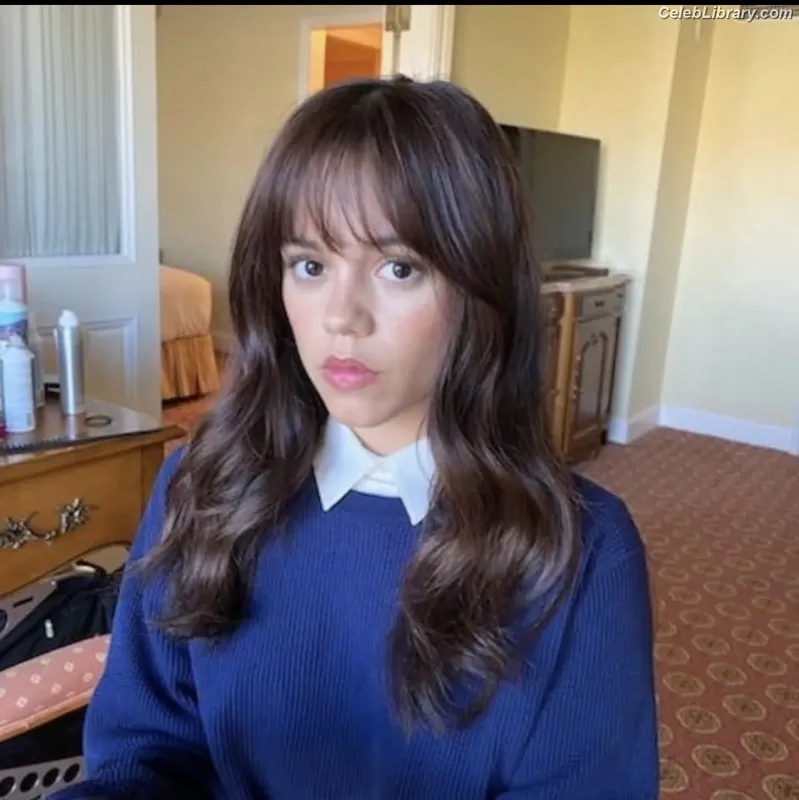 Jenna Ortega photo 21 of 5476