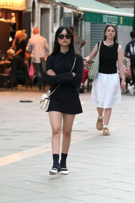 Jenna Ortega photo 12 of 5476