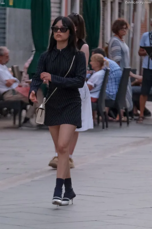 Jenna Ortega photo 14 of 5476