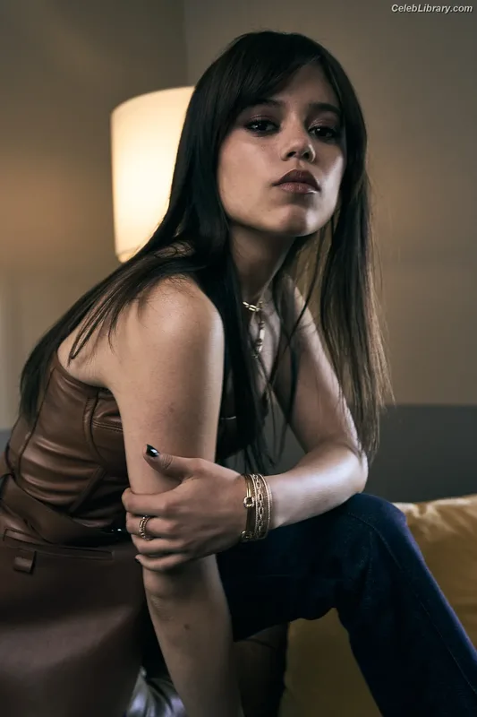 Jenna Ortega photo 18 of 5476